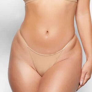 NWT SKIMS Fits Everybody String Cotton Bikini In Khaki Nude